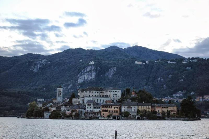 Appartamenti Vacanze E Camere Roccetta Fiorita Петтенаско Экстерьер фото